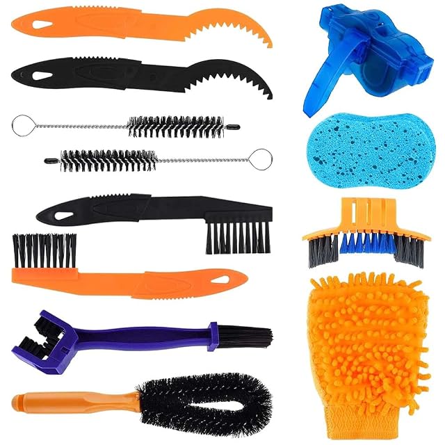 Aoreun twelve-piece bicycle cleaning brush set laid out