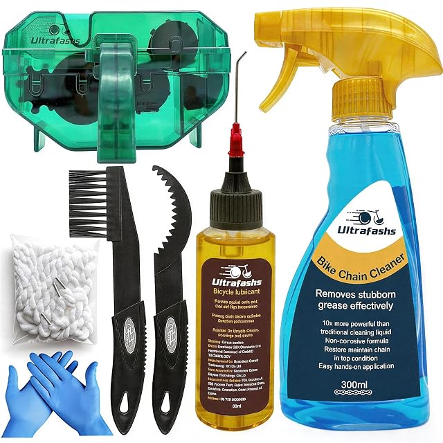 Ultrafashs seven-piece bike cleaning set with degreaser, lubricant and brushes