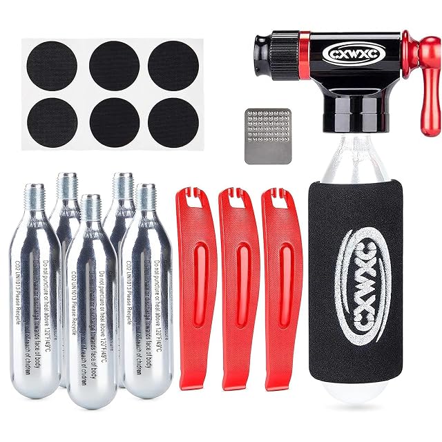 Kadacha CO2 inflator head with threaded cartridges laid out